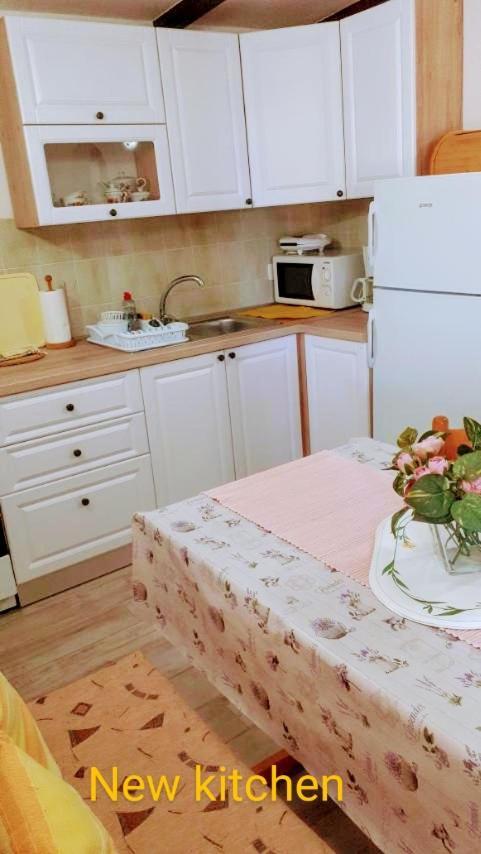 Apartments Pinezic Martinšćica Extérieur photo
