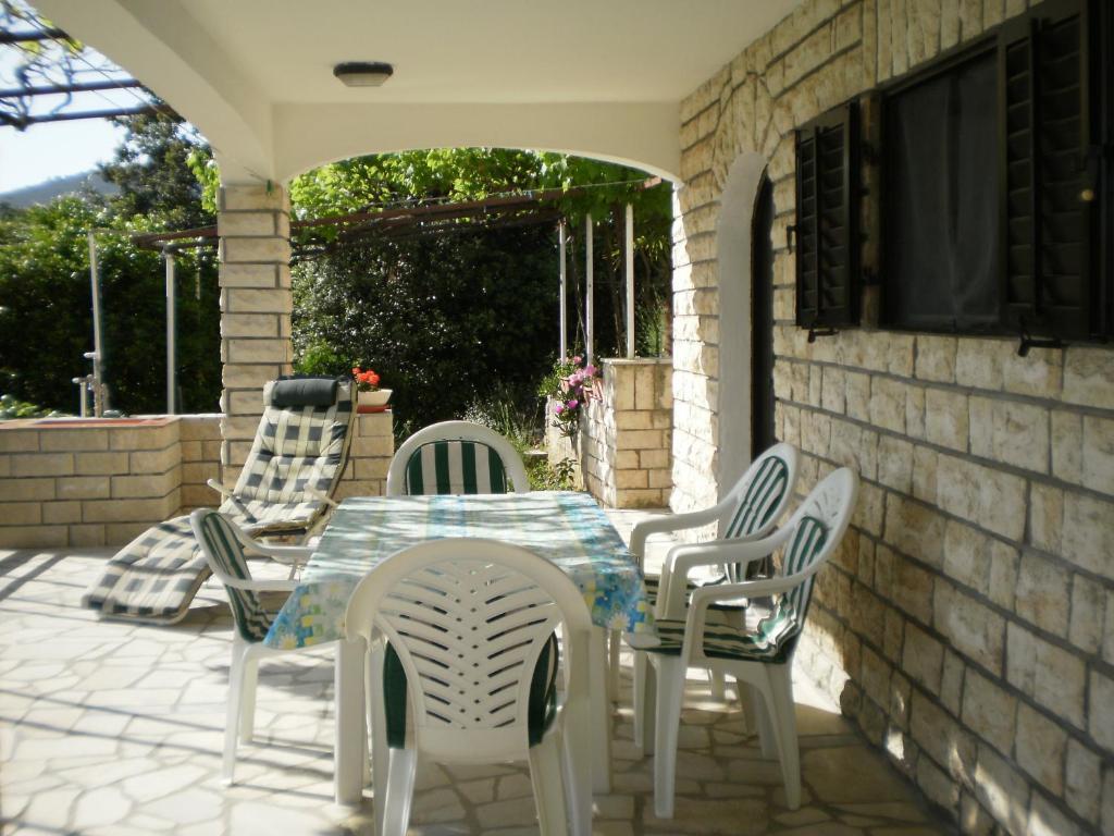 Apartments Pinezic Martinšćica Chambre photo