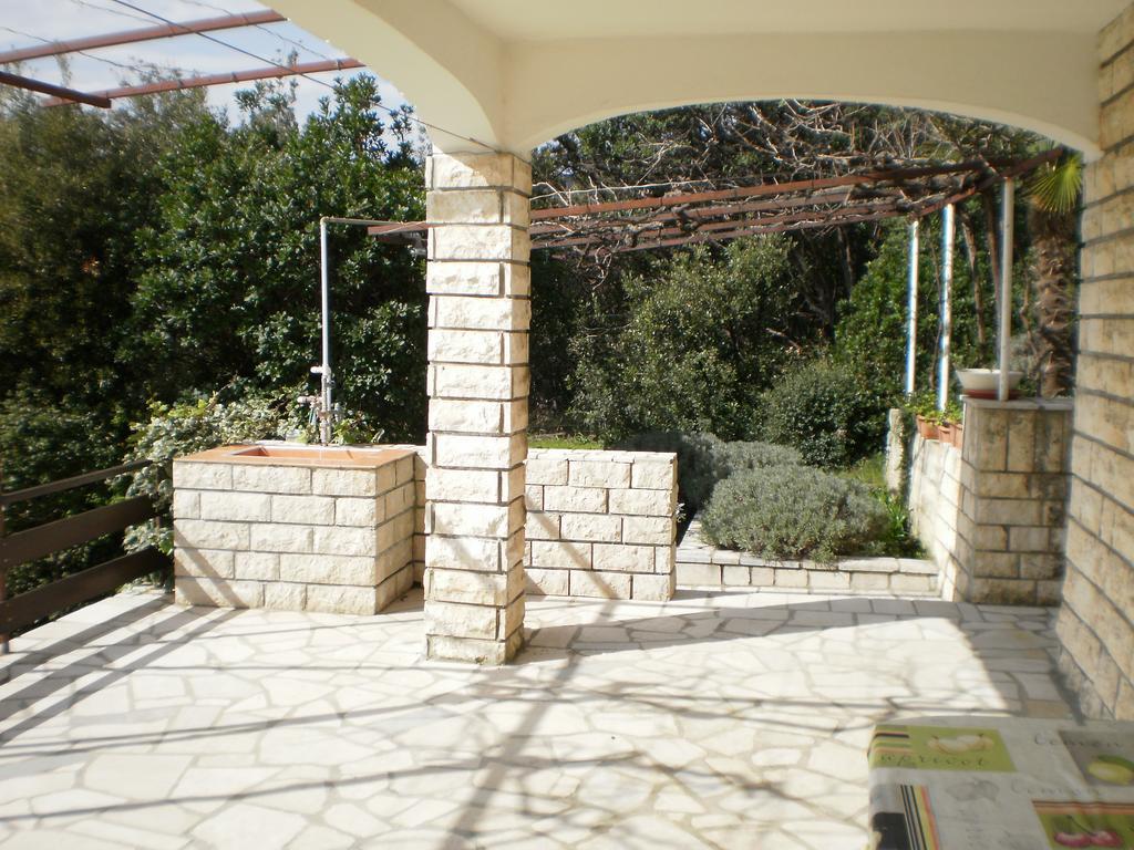 Apartments Pinezic Martinšćica Extérieur photo